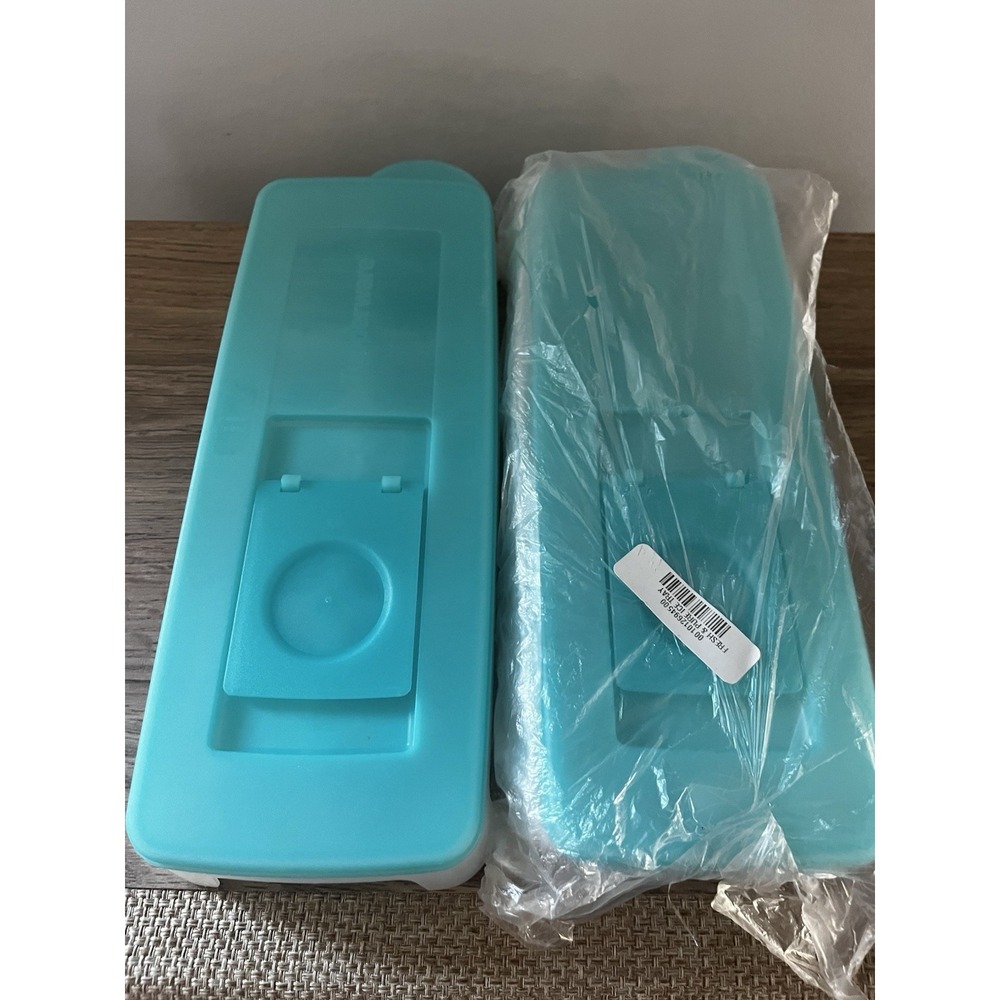 Tupperware Fresh 'n Pure Aqua Ice Cube Tray with Lid Seal Spout SET OF 2